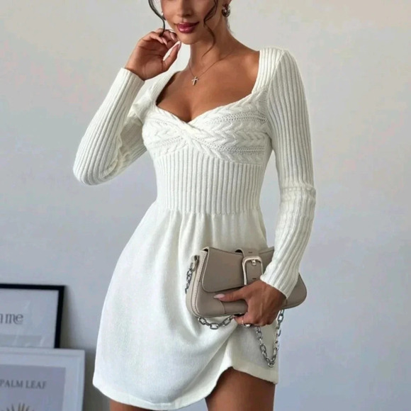 Dresses & Skirts - Knotted Front A-Line Long Sleeve Sweater Mini Dress